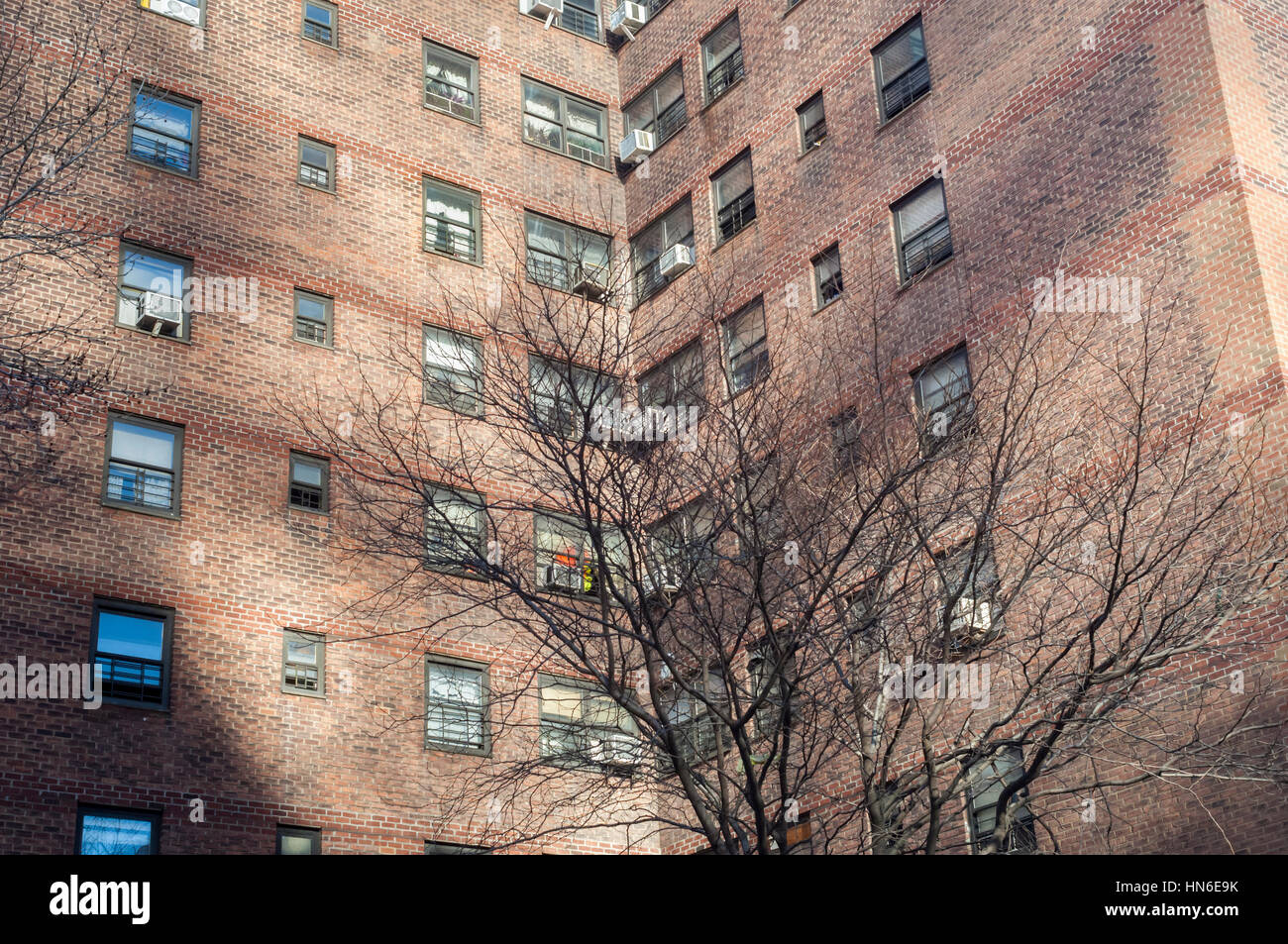L'énorme complexe de maisons Elliot NYCHA appartements à Chelsea à New York est considérée le samedi 4 février 2017. Le maire Bill De Blasio a le logement abordable comme une de ses priorités. (© Richard B. Levine) Banque D'Images
