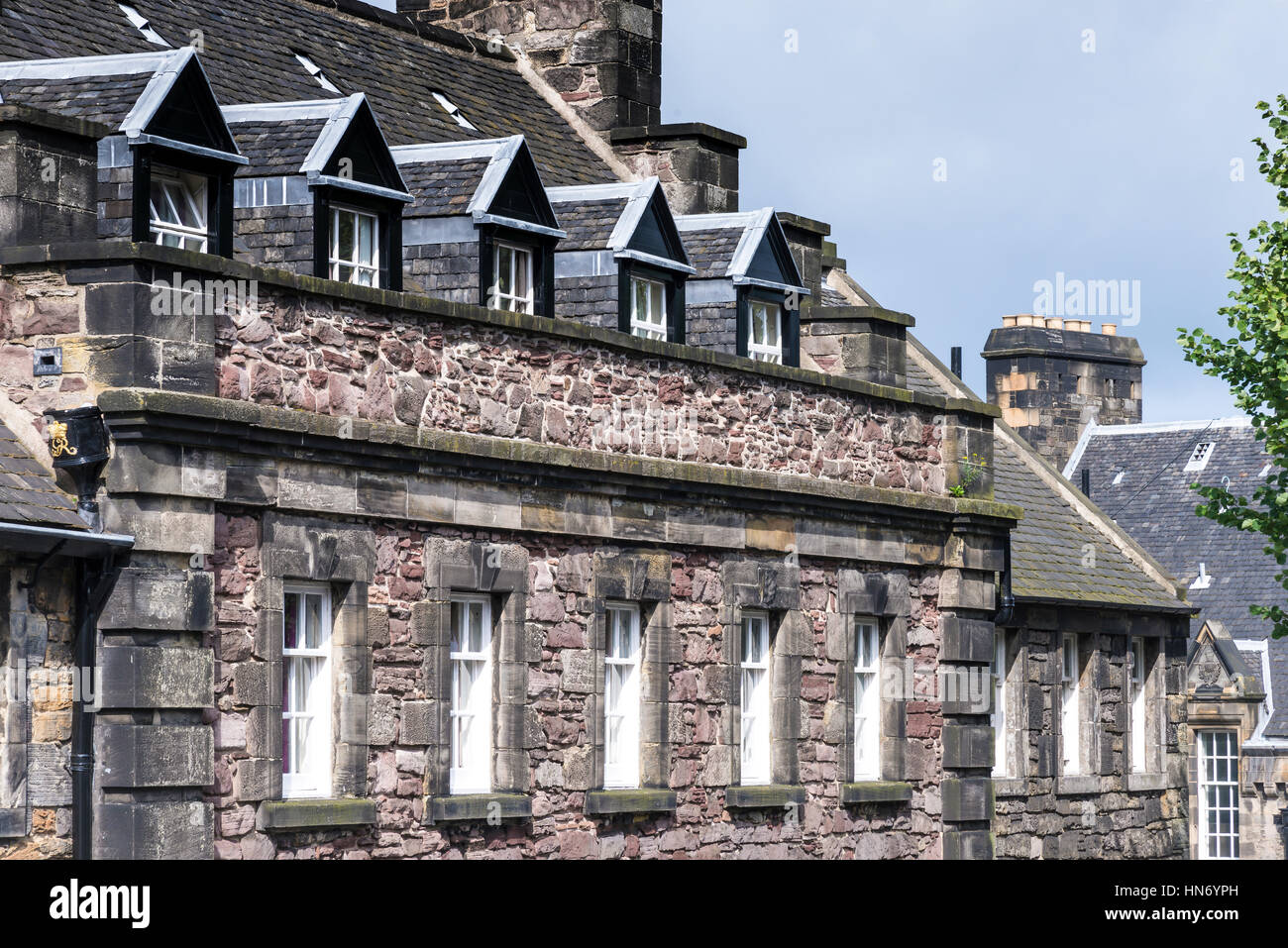 Edinburgh, Royaume-Uni - 16 août 2014 : la maison du gouverneur dans le château d'Édimbourg. Le gouverneur avait le contrôle global du Château Banque D'Images