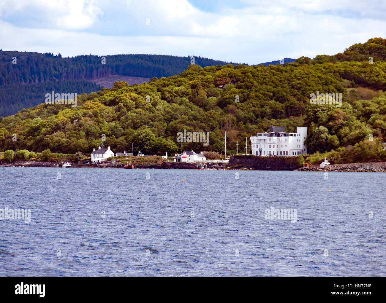 Entrée du canal de Crinan Canal Crinan au Loch Crinan à Knapdale en ARGYLL & BUTE Ecosse UK avec Crinan Hotel Banque D'Images