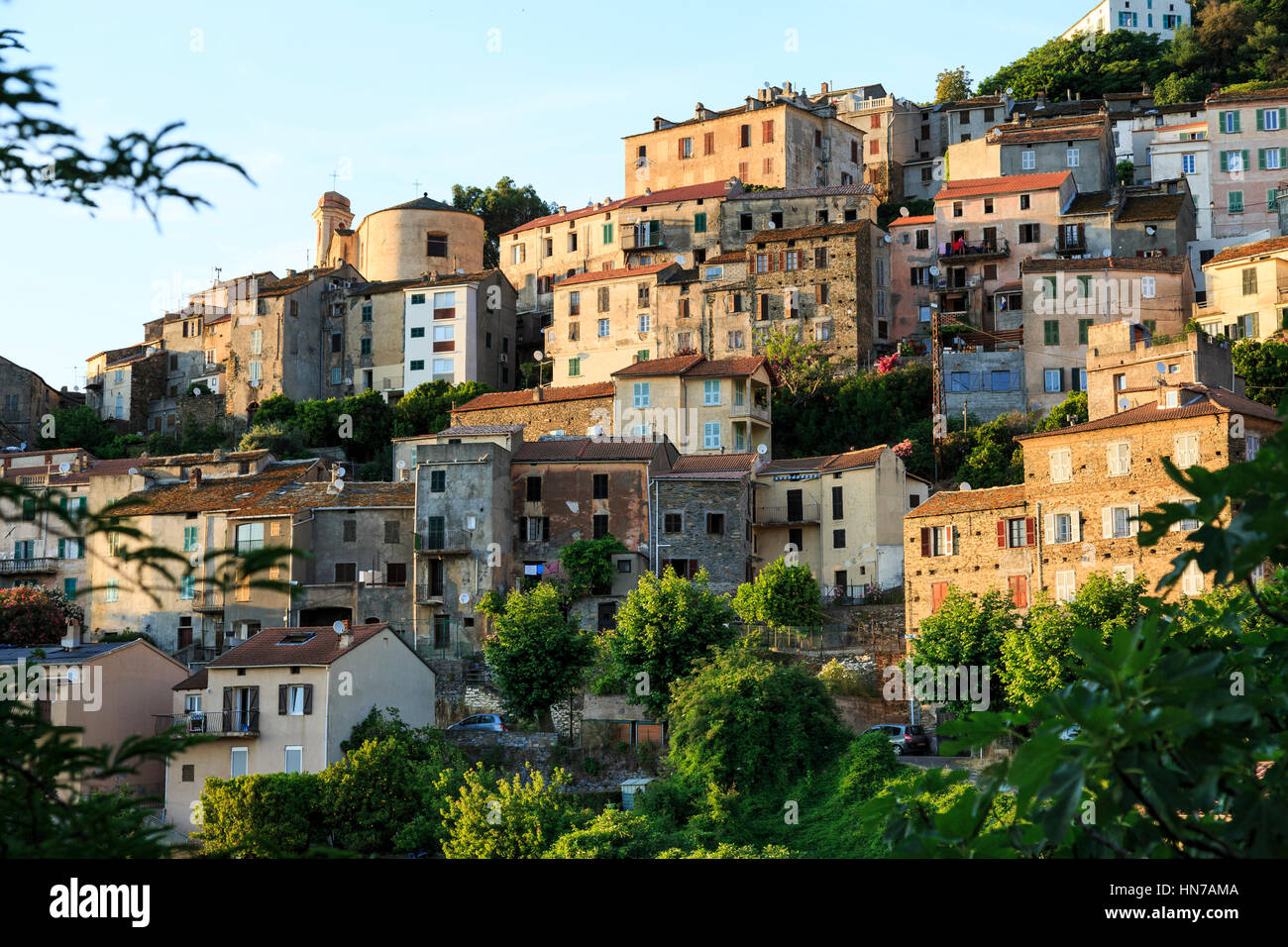 Village perché de Oletta, Corse, France Banque D'Images