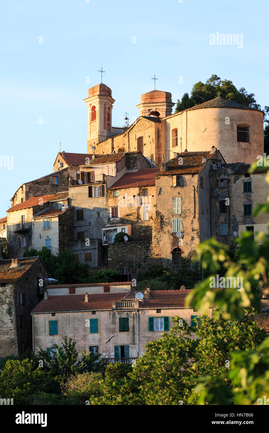 Village perché de Oletta, Corse, France Banque D'Images