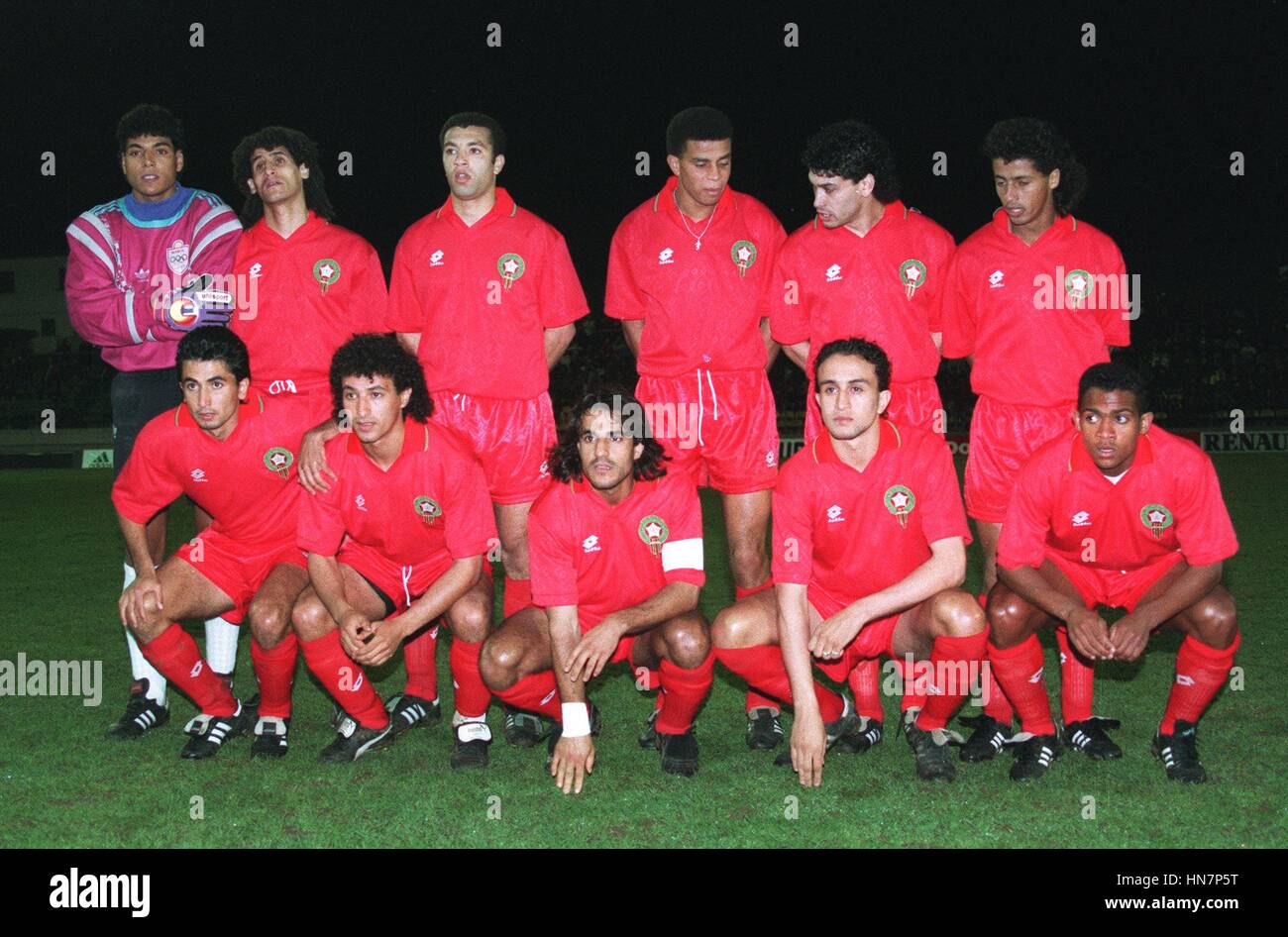 L'ÉQUIPE DE FOOTBALL MAROCAINE MAROC 11 Mars 1994 Banque D'Images