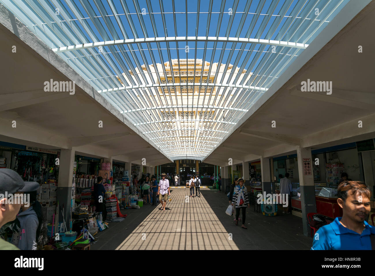 Art Deco Gebäude des Zentralmarkt, Phnom Penh, Kambodscha, Asien | bâtiment Art déco, marché central de Phnom Penh, Cambodge, Asie Banque D'Images