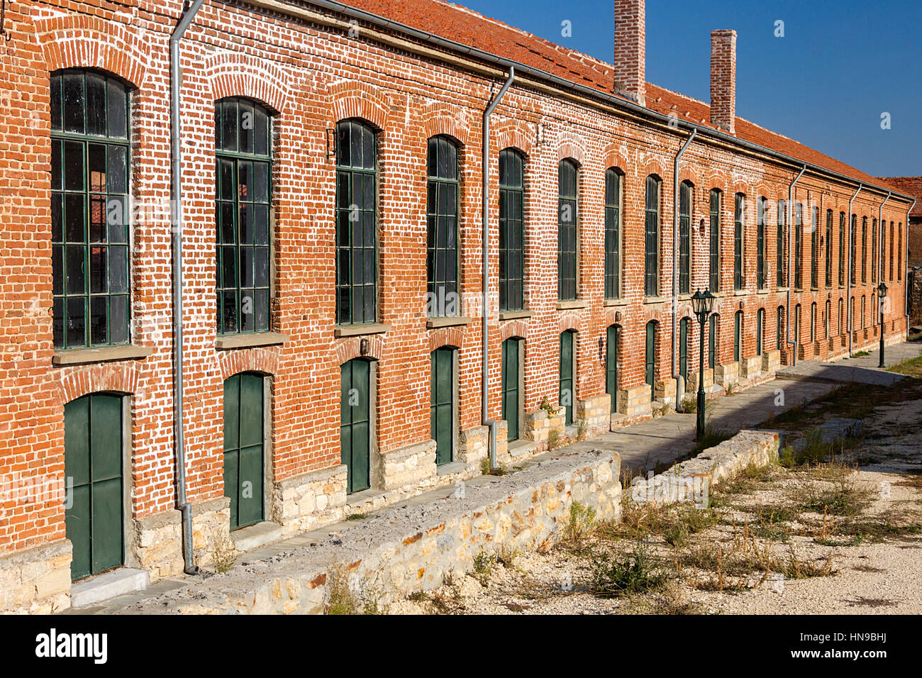Ancienne usine de soie abandonnés dans la ville de Soufli, région d'Evros, Thrace, Grèce. L'usine a été très actif lors de Soufli avait un maire la production de soie. Banque D'Images