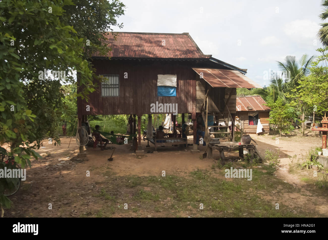 Maison traditionnelle sur pilotis, Siem Reap, Cambodge Banque D'Images
