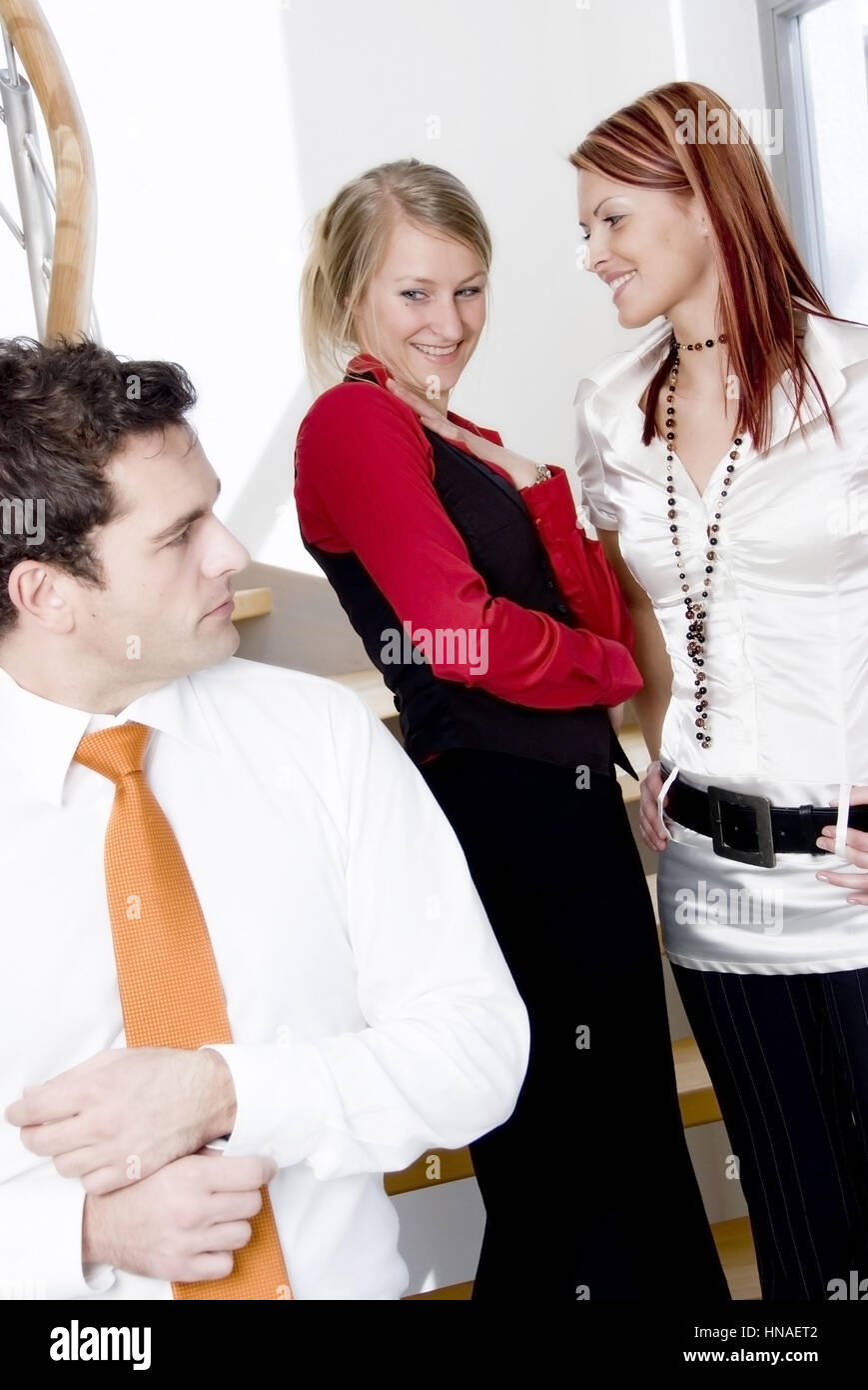 Symbolbild Mobbing am Arbeitsplatz - symbolique pour le harcèlement au travail Banque D'Images