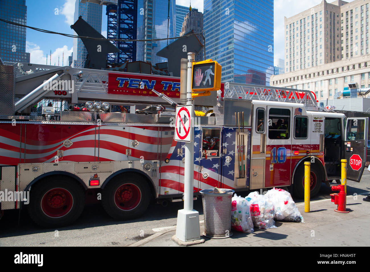 New York, USA - Le 29 juillet 2013:camion américain typique dans Manhattan, près du Ground Zero, New York City, USA Banque D'Images