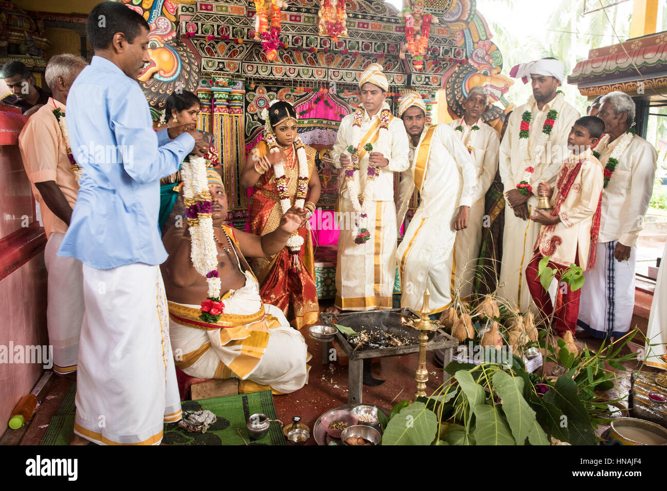 Cérémonie de mariage hindou, Deniyaya, Sri Lanka Banque D'Images