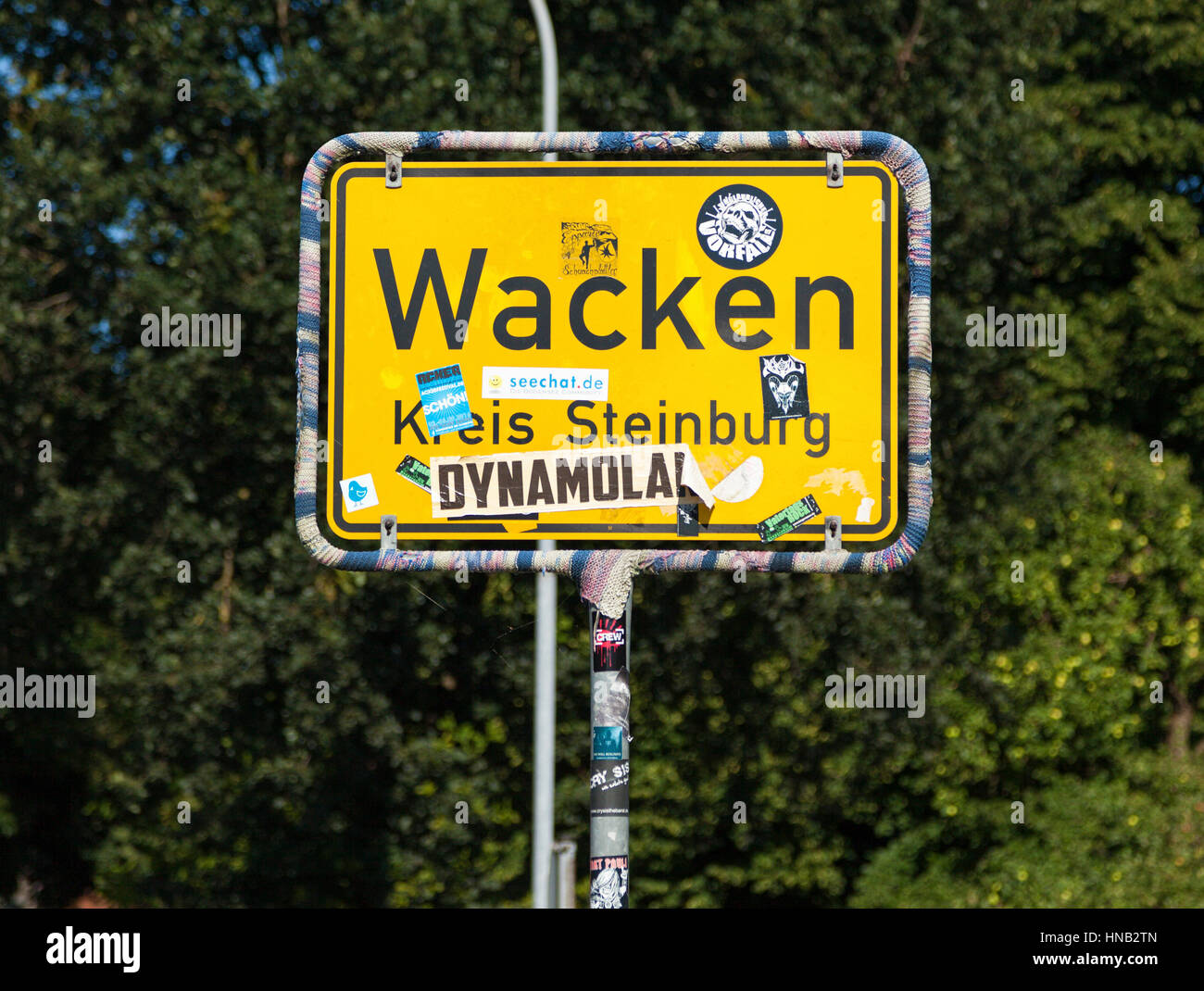 Le Wacken, Allemagne - 20 juillet 2016 : les limites de la ville signe de Wacken, accueil de l'assemblée "Wacken Open Air", plus grand festival de musique métal. Banque D'Images