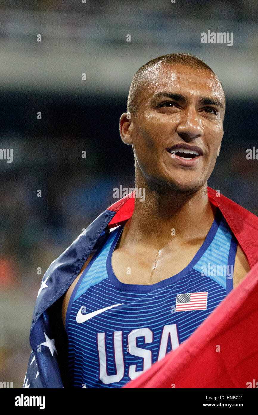 Rio de Janeiro, Brésil. 18 août 2016. L'athlétisme, Ashton Eaton (USA) médaille d'or au décathlon 1500 m à l'été 2016 Jeux Olympiques. ©Pa Banque D'Images