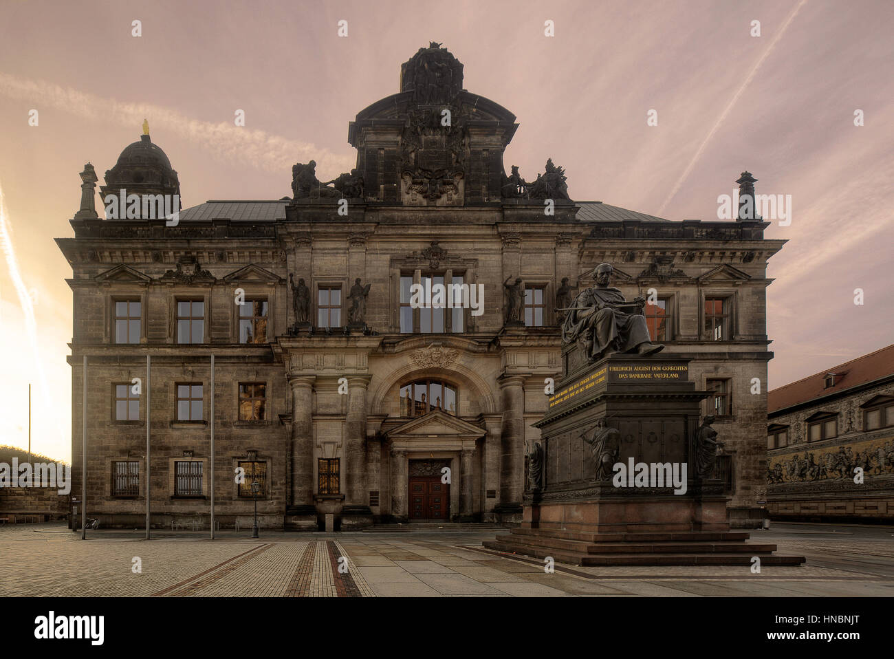 Bâtiment de la Cour suprême, Dresde, Saxe, Allemagne Banque D'Images