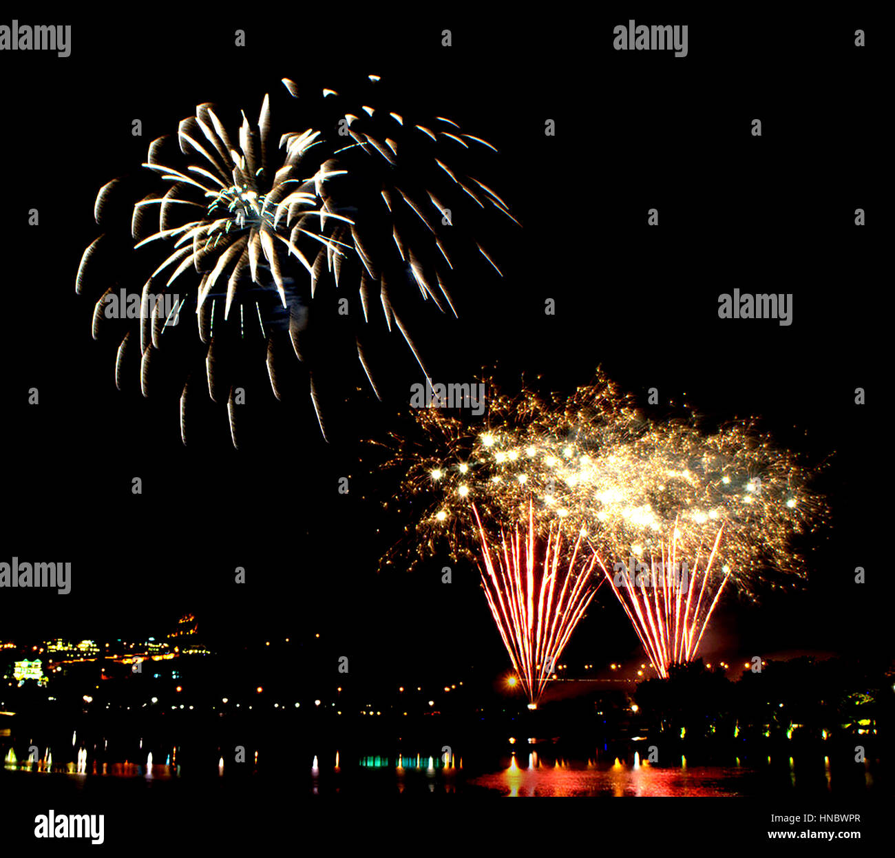Sumidagawa Fireworks Festival, Tokyo, Japon Banque D'Images