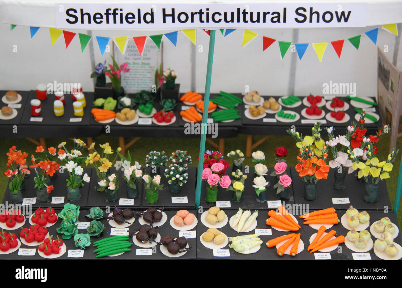 Réplication de Sheffield miniature Show horticole affiché à son homonyme à Sheffield Fayre, Norfolk Heritage Park, Sheffield, Yorks. UK Banque D'Images