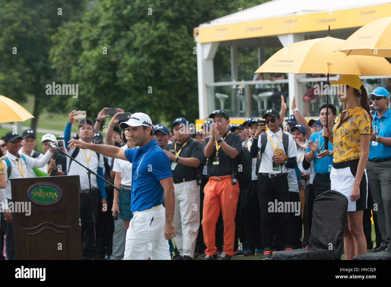 Kuala Lumpur, Malaisie. Feb 11, 2017. Le championnat de golf Maybank, tournée européenne, 11 fév 2017. Fabrizio Zanotti remporte le championnat Maybank at the Saujana Golf & Country Club, Kuala Lumpur, Malaisie. Credit : Flashspix/Alamy Live News Banque D'Images