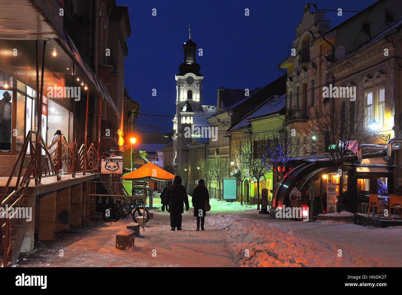 Ukraine Uzhgorod - Janvier 7, 2017 centre-ville de Winter Snow nuit ville Kiev Ukraine Banque D'Images