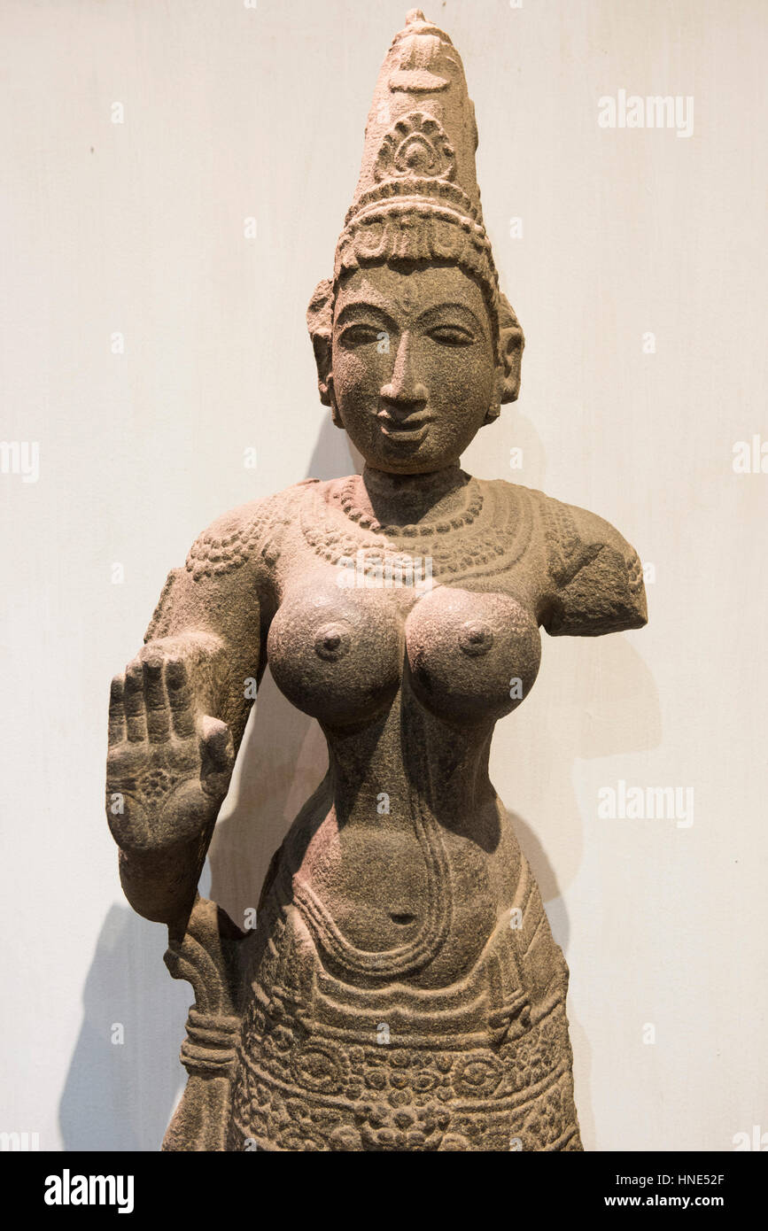 Déesse Parvati, Polonnaruwa, 12e siècle, l'affichage dans le Musée National, Colombo, Sri Lanka Banque D'Images