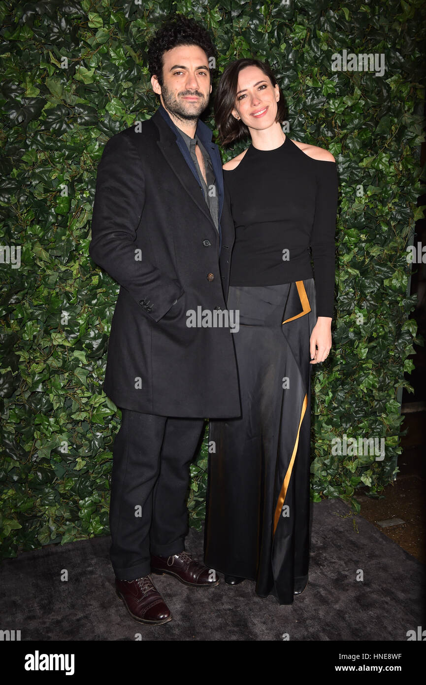 Morgan Spector et Rebecca Hall participant à la Charles Finch et accueilli  Chanel pre-BAFTA party à Annabel's à Londres Photo Stock - Alamy