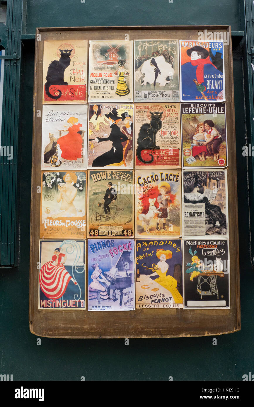 Affiches de l'ancien théâtre à Montmartre Paris France Banque D'Images