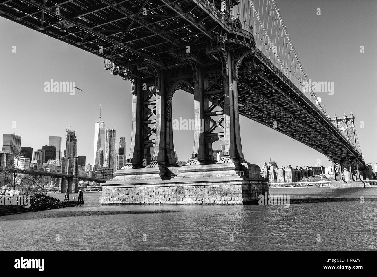 Photo en noir et blanc du pont de Manhattan à New York, l'Amérique Banque D'Images