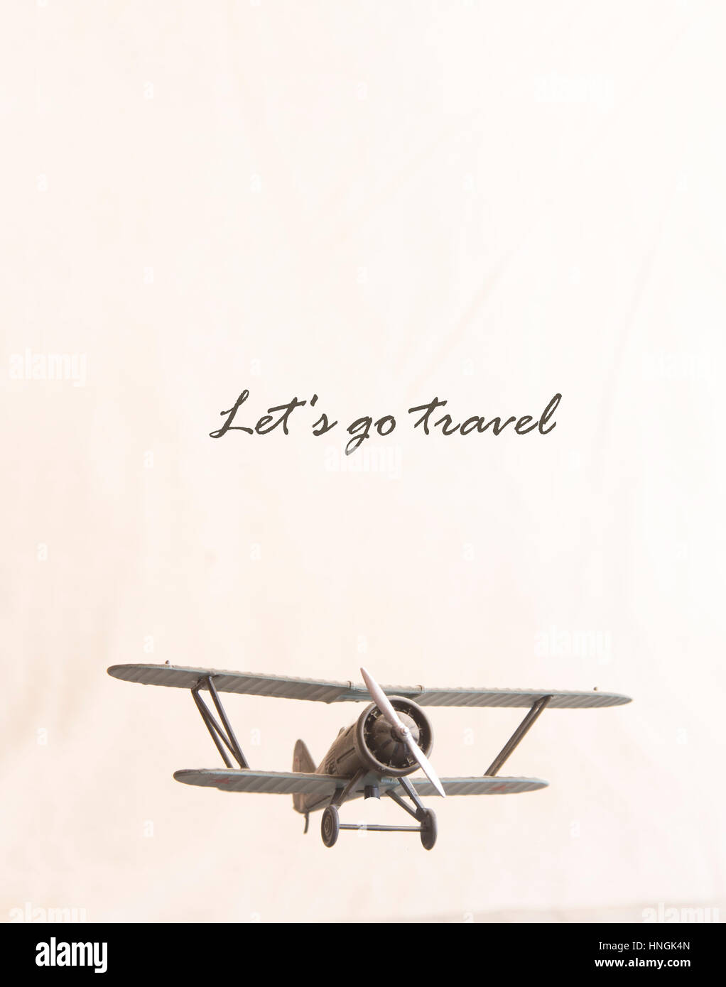 Let's Go Travel Concept - avion rétro et texte Banque D'Images