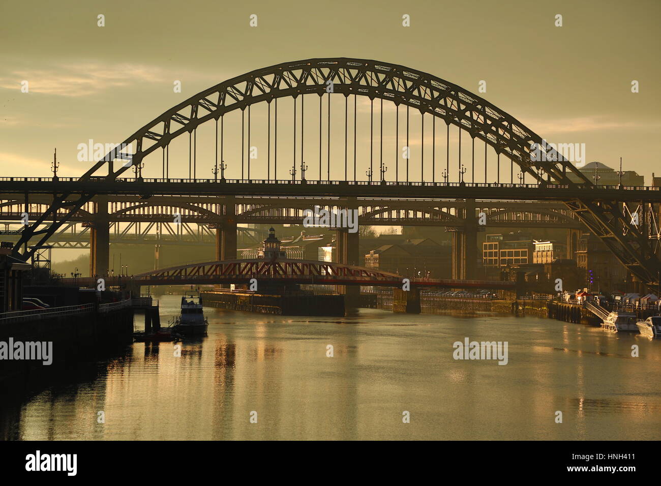Newcastle upon Tyne Bridge, pont tournant, et high level bridge Banque D'Images