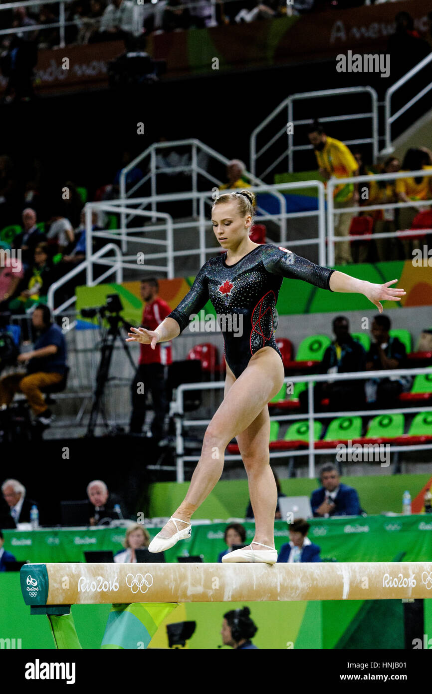 Rio de Janeiro, Brésil. 11 août 2016.Elsabeth Noir (CAN) effectue à la poutre au cours individuels artistique féminine tout autour à l'Oly 2016 Banque D'Images