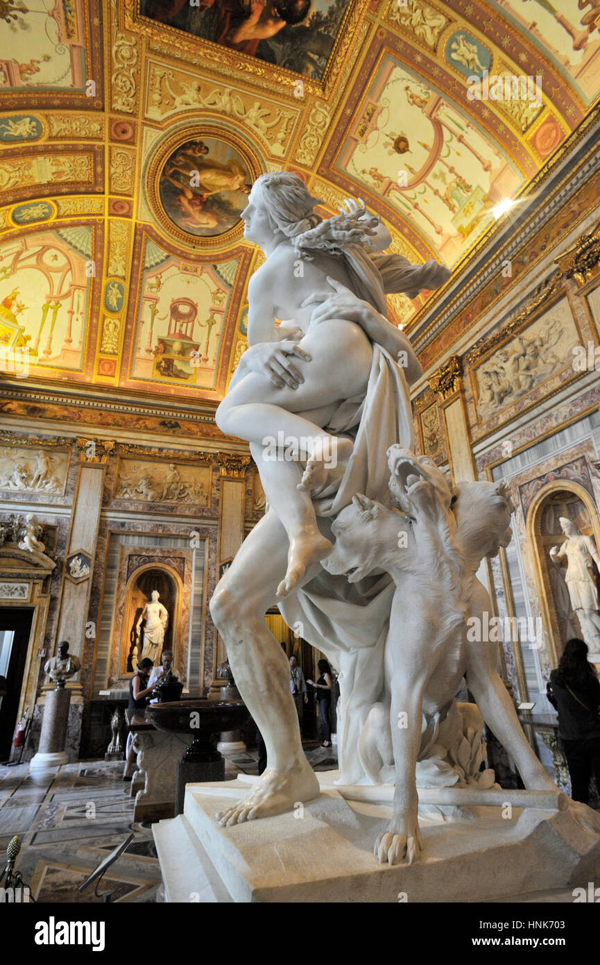 Italie, Rome, Musée de la Galleria Borghèse, Gian Lorenzo Bernini, statue en marbre de ratto di Proserpina (AD 1621-1622) Banque D'Images