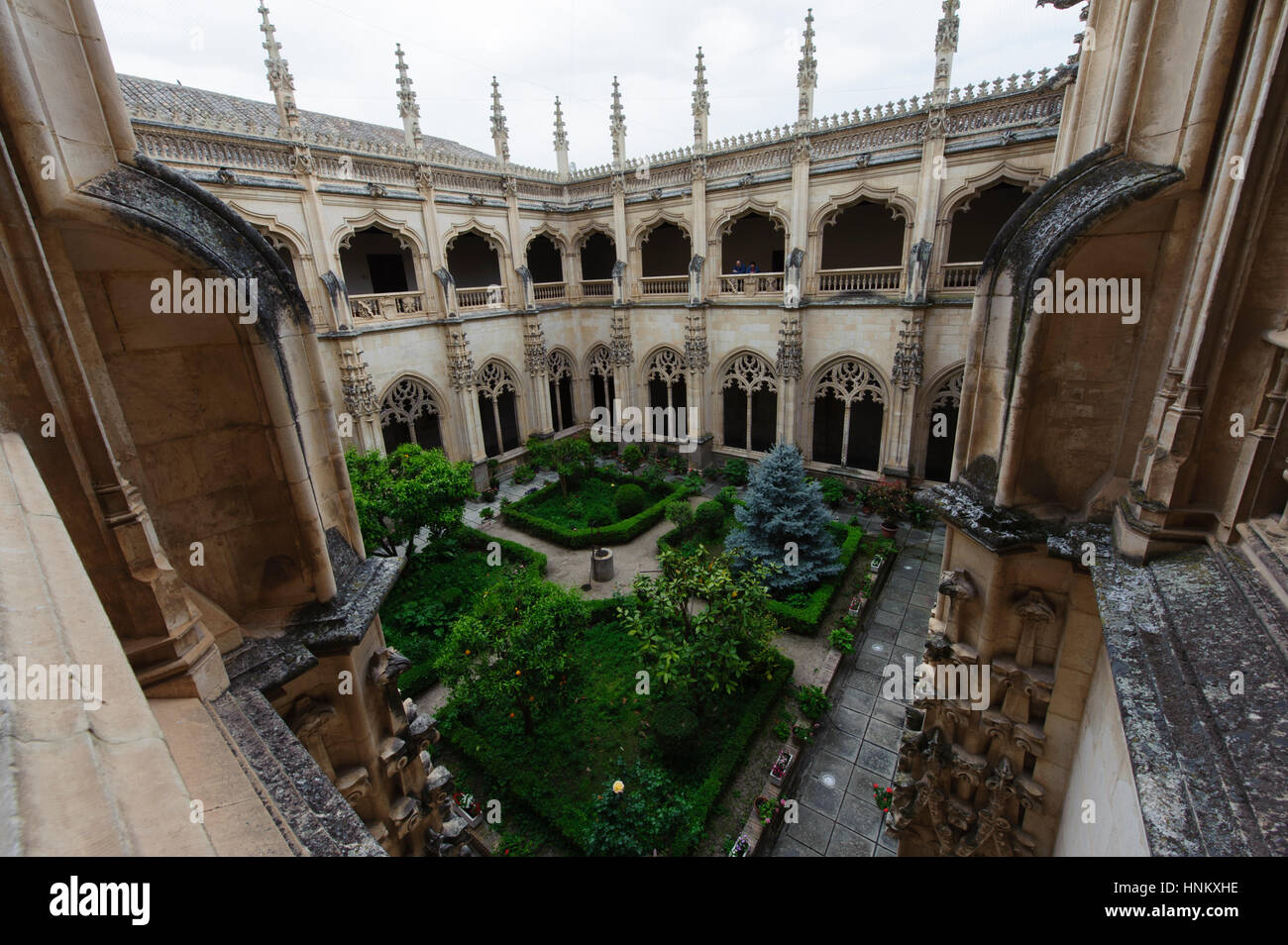 Toledo , Espagne.Le Monastère de San Juan de los Reyes. Le cloître Banque D'Images