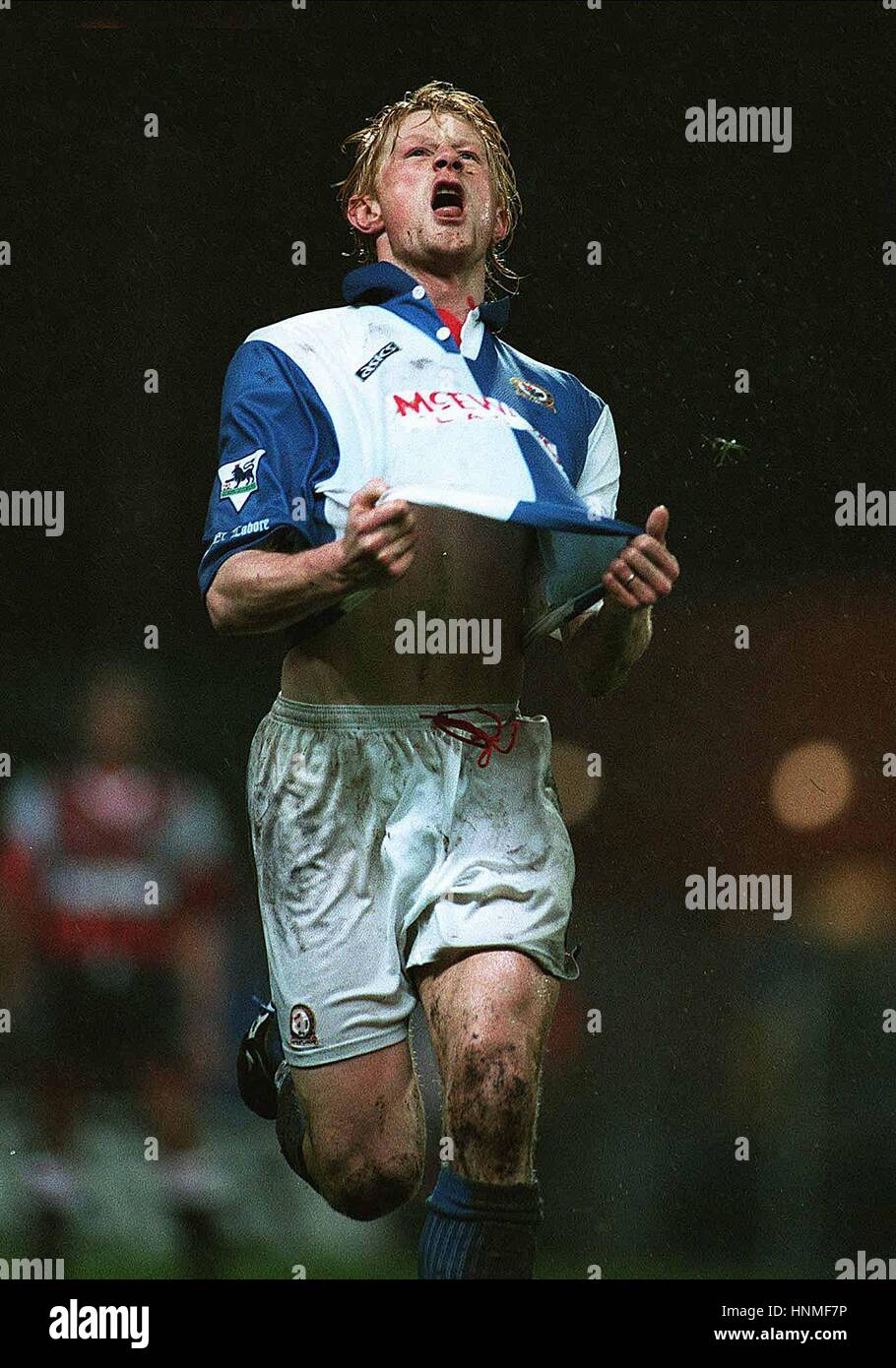 COLIN HENDRY Blackburn Rovers v MAN CITY Blackburn Rovers v MAN CITY 17 Avril 1995 Banque D'Images