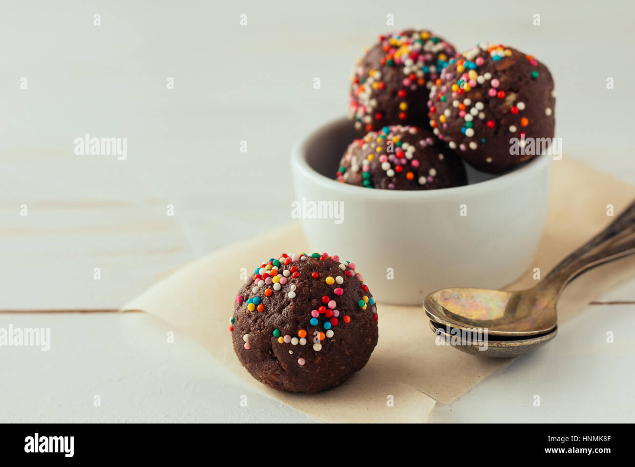 Chocolats artisanaux avec la mise au point sélective gros plan Banque D'Images