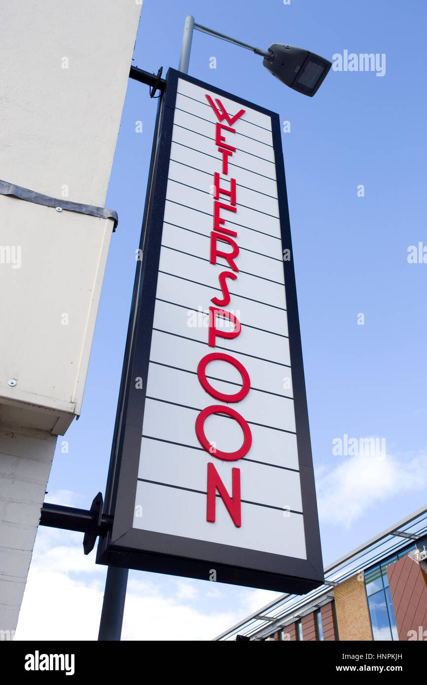 Enseigne de Pub Wetherspoons à Hemel Hempstead UK Banque D'Images