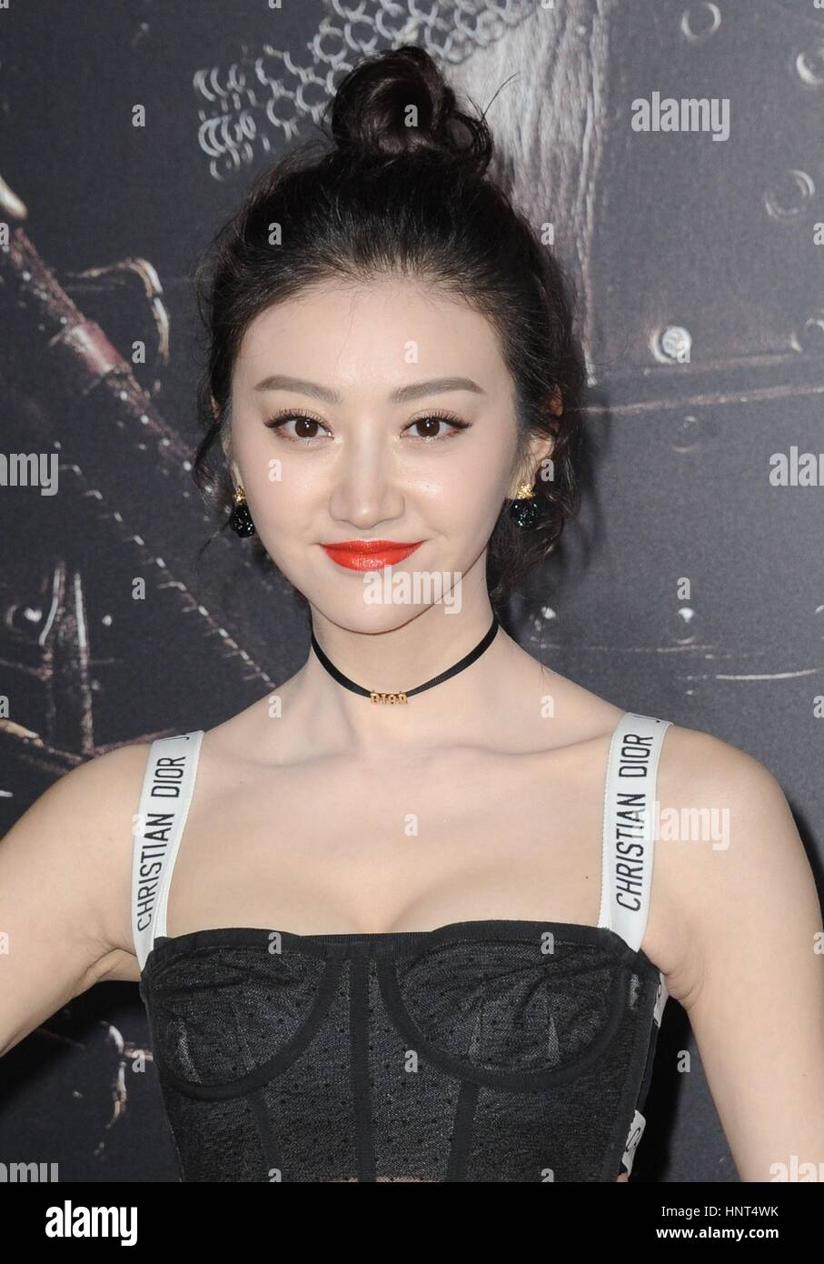 Jing Tian aux arrivées de la Grande Muraille Premiere, Théâtre chinois de Grauman (autrefois Grauman's), Los Angeles, CA, 15 février 2017. Photo par : Dee Cercone/Everett Collection Banque D'Images