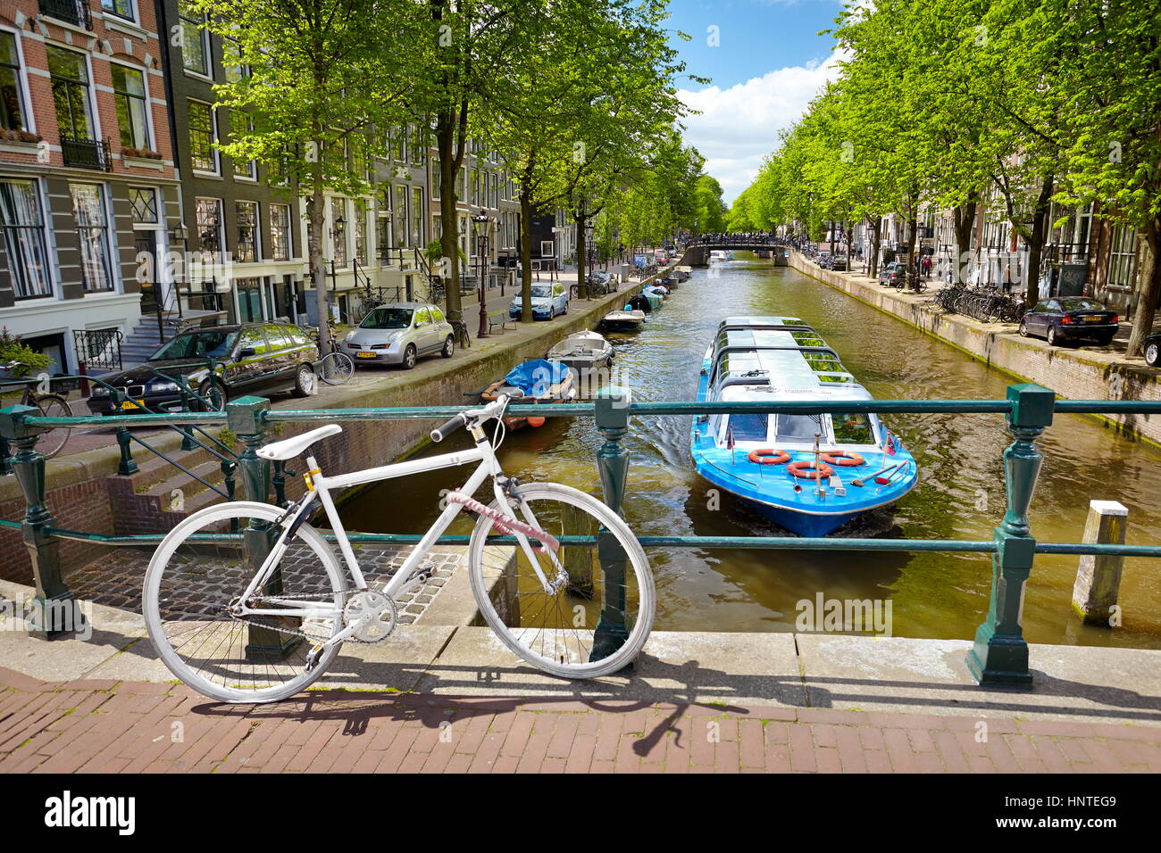 Voir à location et canal - Amsterdam, Hollande, Pays-Bas Banque D'Images