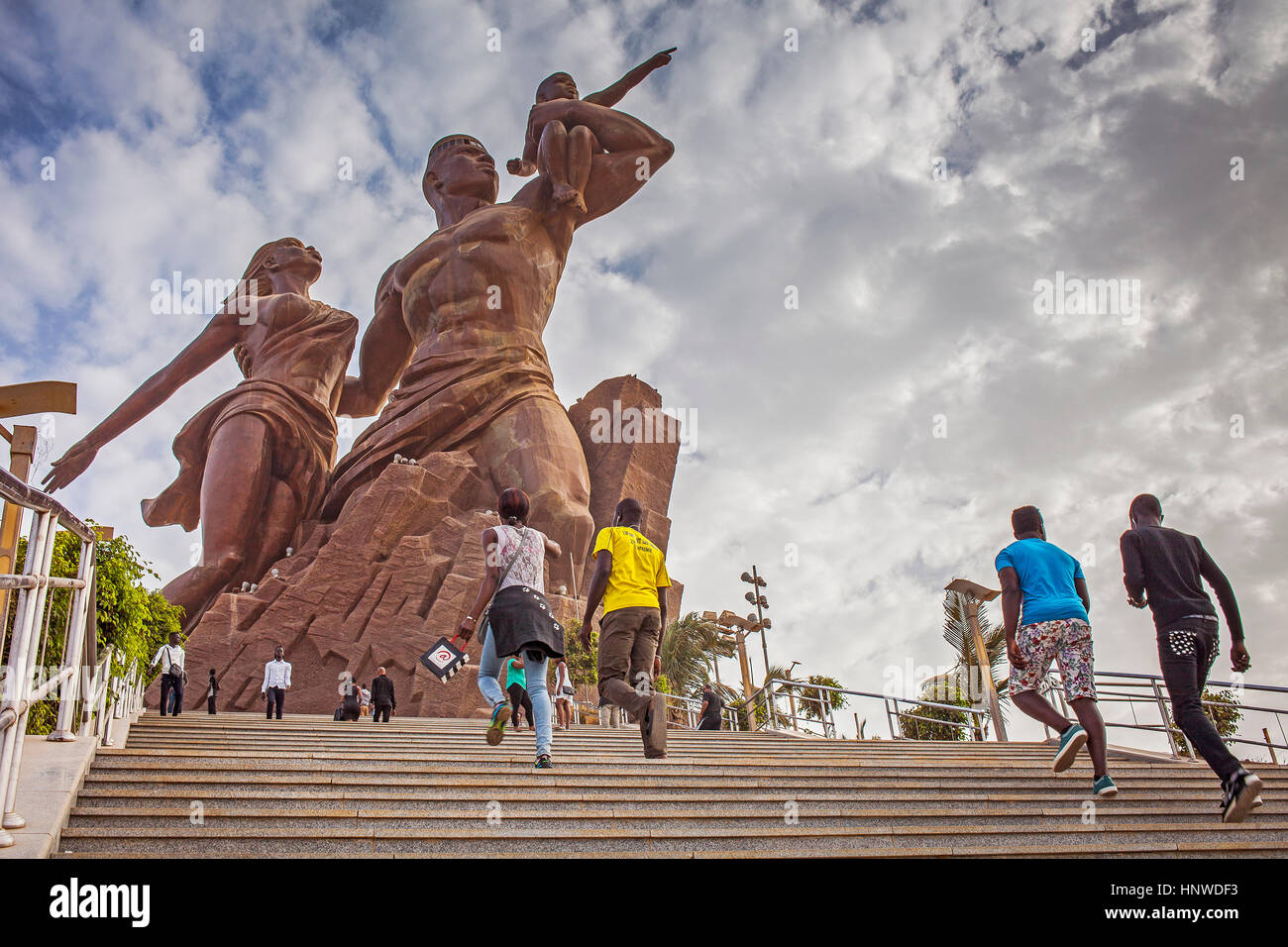 Monument de la Renaissance africaine, Dakar, Sénégal. Le 4 avril 2010. Sculpteur, Pierre Goudiaby. Banque D'Images