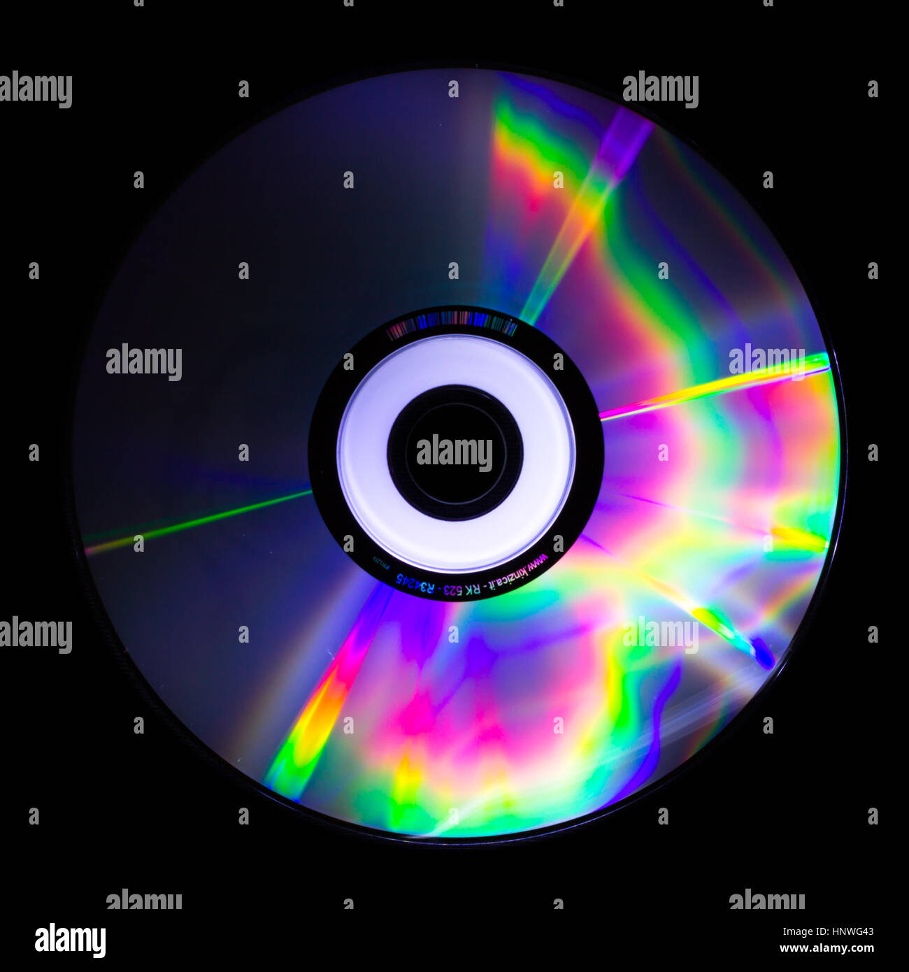 La lumière réfléchie à partir d'un CD est une collection de couleurs psychédéliques Banque D'Images