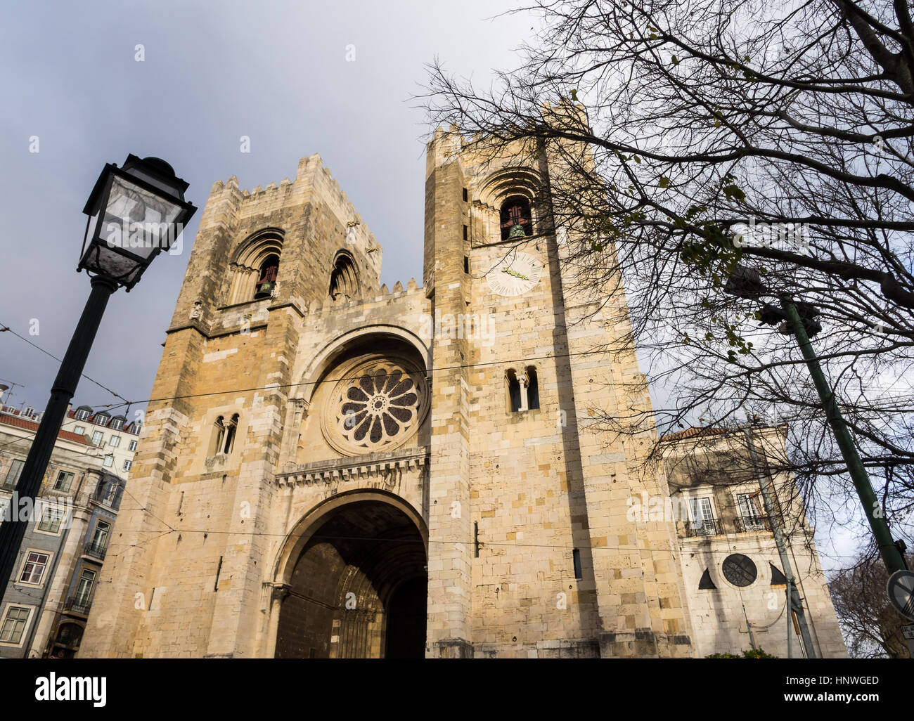 Cathédrale Patriarcale de Sainte Marie Majeure (Santa Maria Maior de Lisboa ou Se de Lisboa) à Lisbonne, Portugal. Banque D'Images