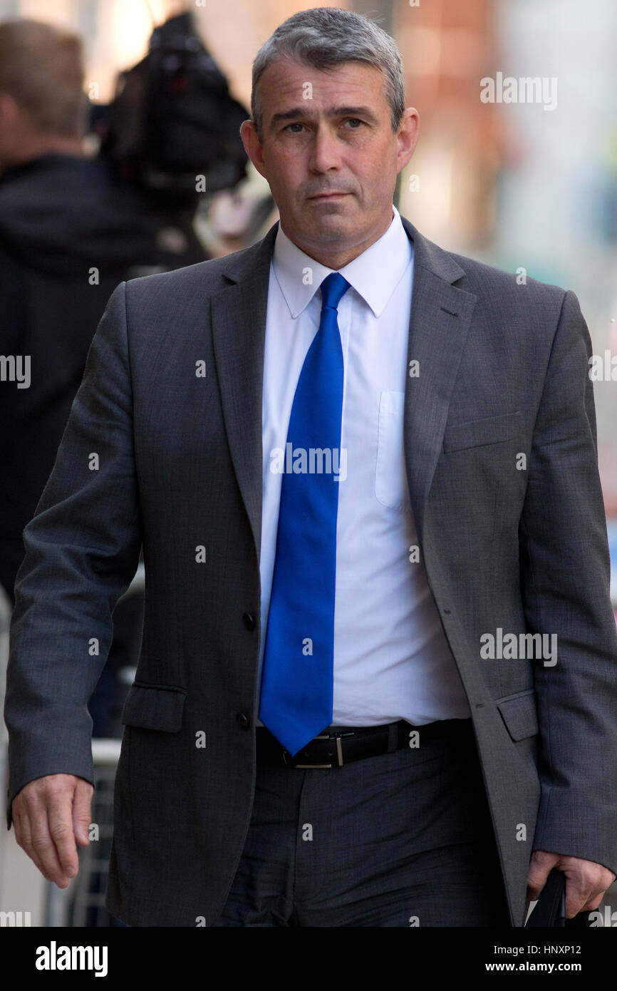 News International chef de la sécurité Mark Hanna arrive à l'Old Bailey à Londres. Banque D'Images