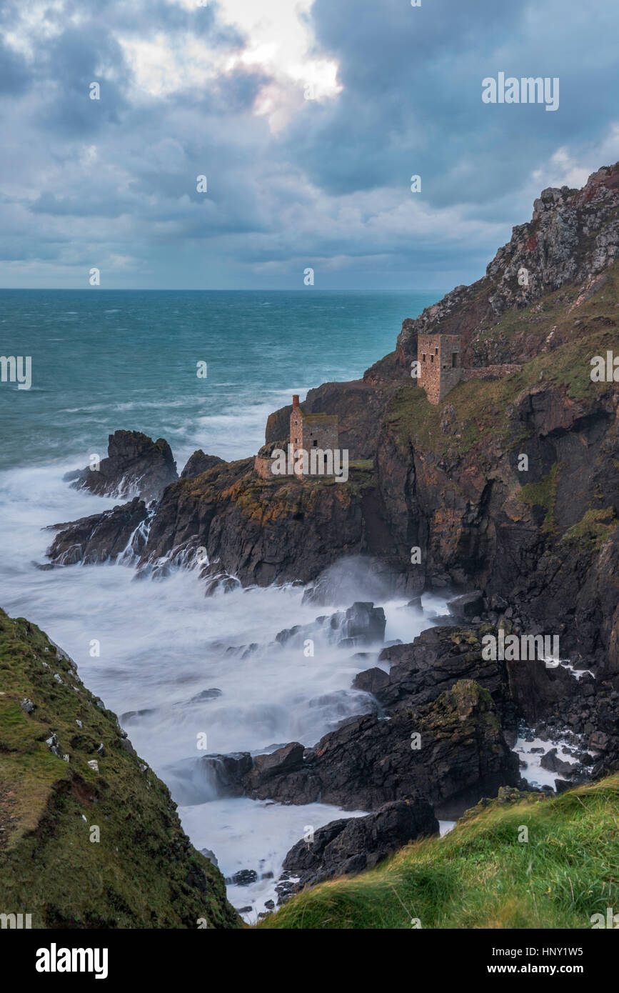 Le moteur à Botallack Maisons des mines d'étain de Cornwall. Banque D'Images