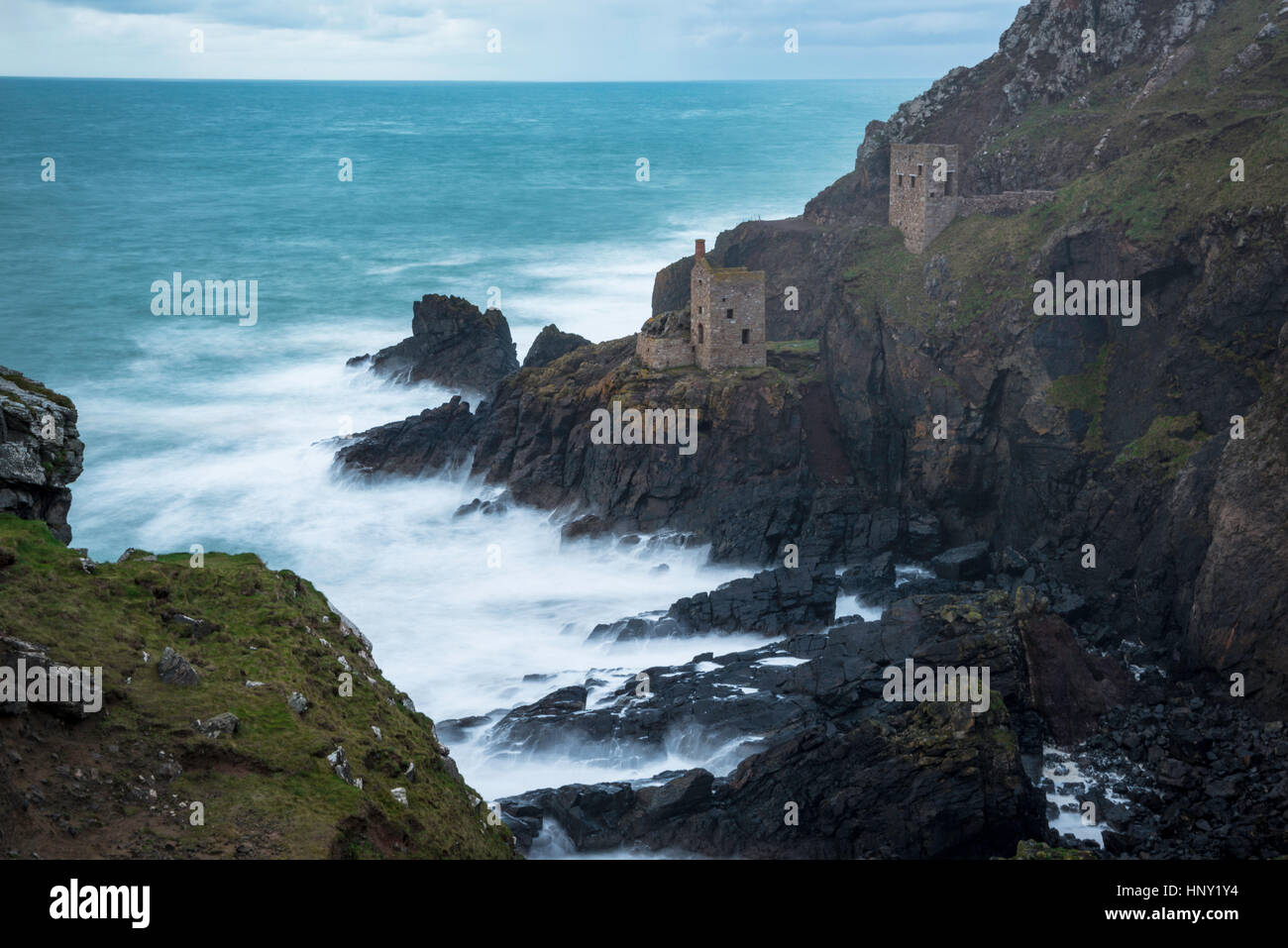 Le moteur à Botallack Maisons des mines d'étain de Cornwall. Banque D'Images