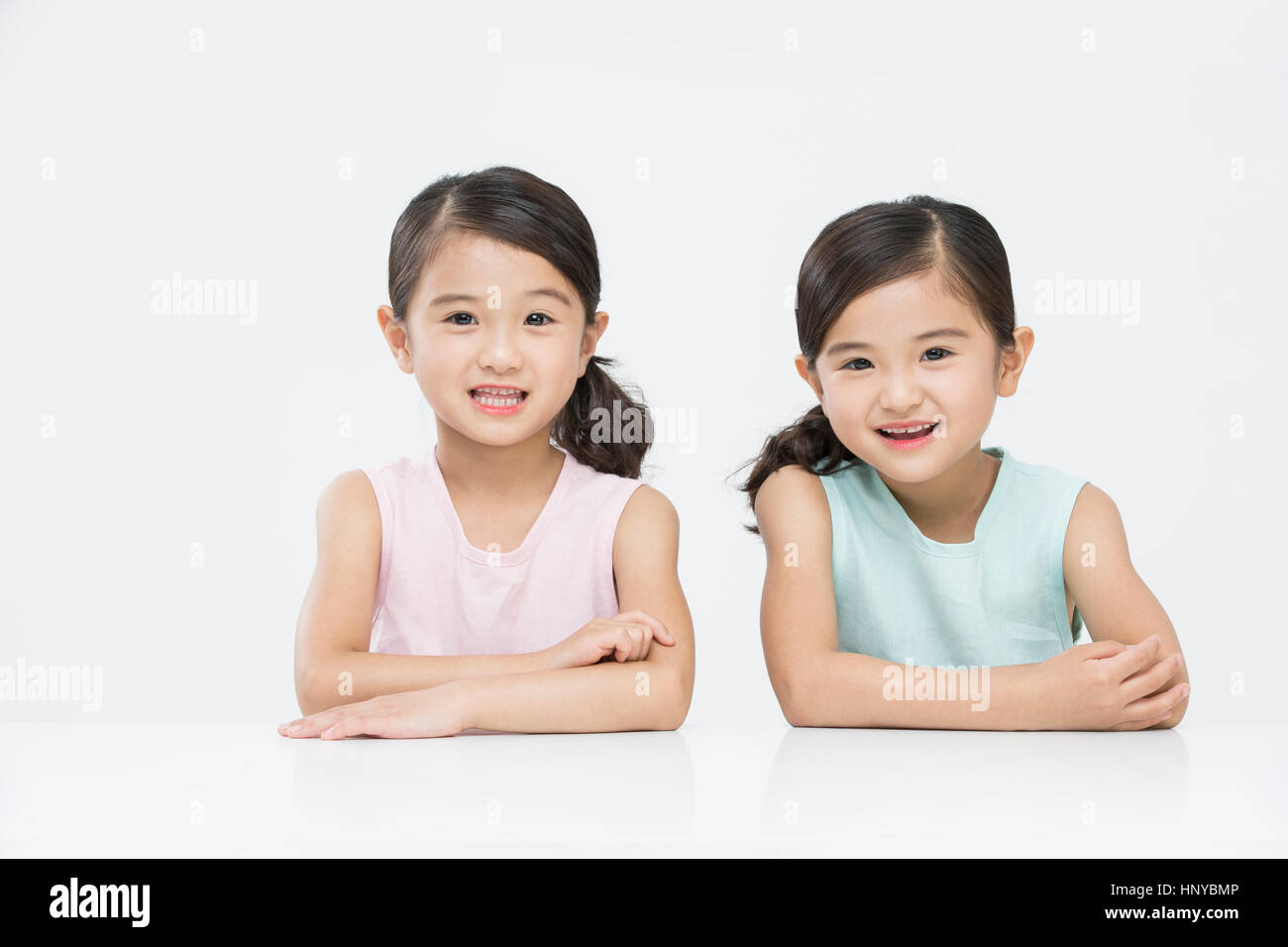 Smiling jumelles Banque D'Images