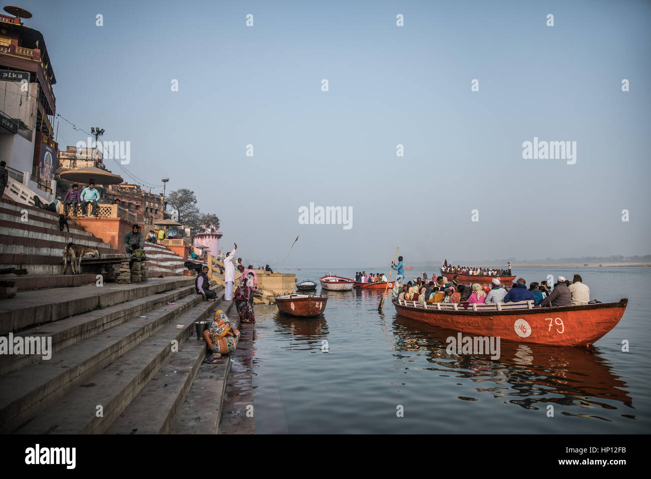 02/02/2017. Varanasi, Inde. Légende ICI Crédit Photo : Rob Pinney Banque D'Images