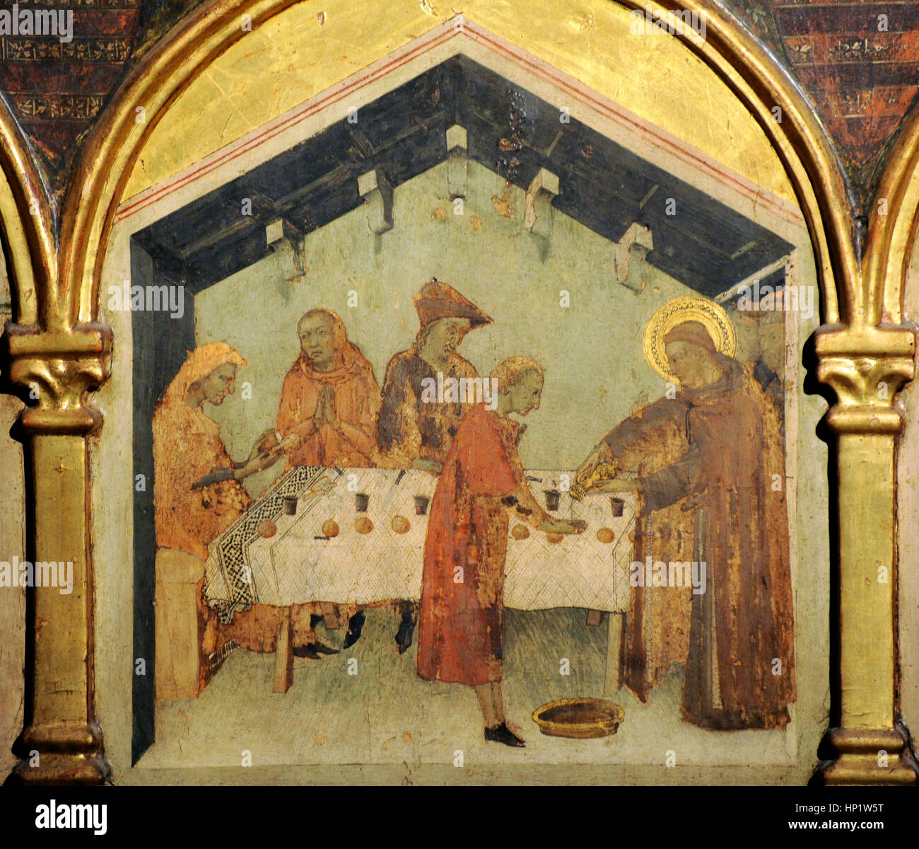 Simone Martini (h.1284-1344). Peintre italien de l'école siennoise. Saint Louis de Toulouse le couronnement de Robert d'Anjou, roi de Naples, 1317. Détail de la prédelle avec des scènes de la vie du saint. Musée de Capodimonte. Naples. L'Italie. Banque D'Images