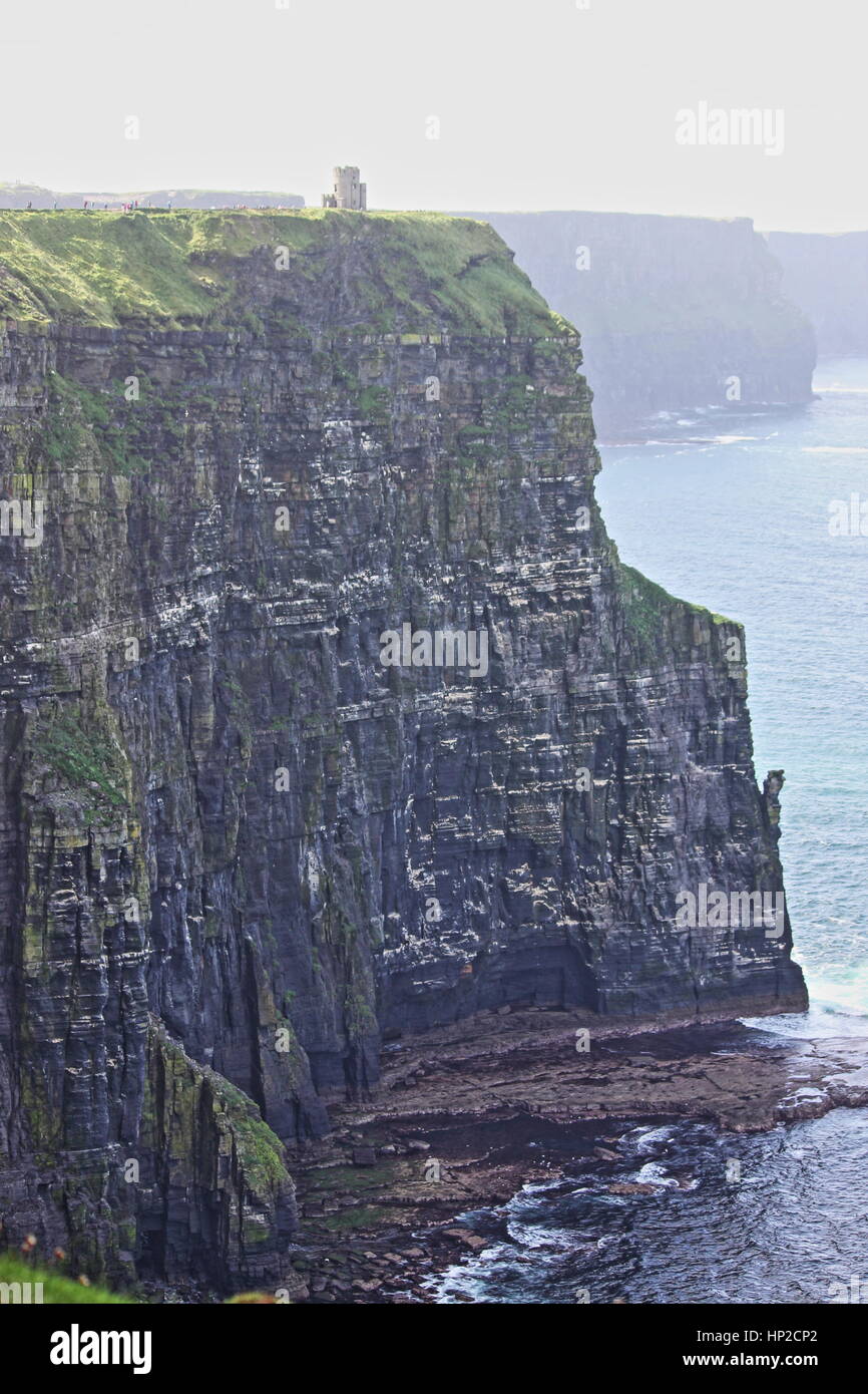Falaises de Moher. Le comté de Clare, Irlande - HDR Banque D'Images