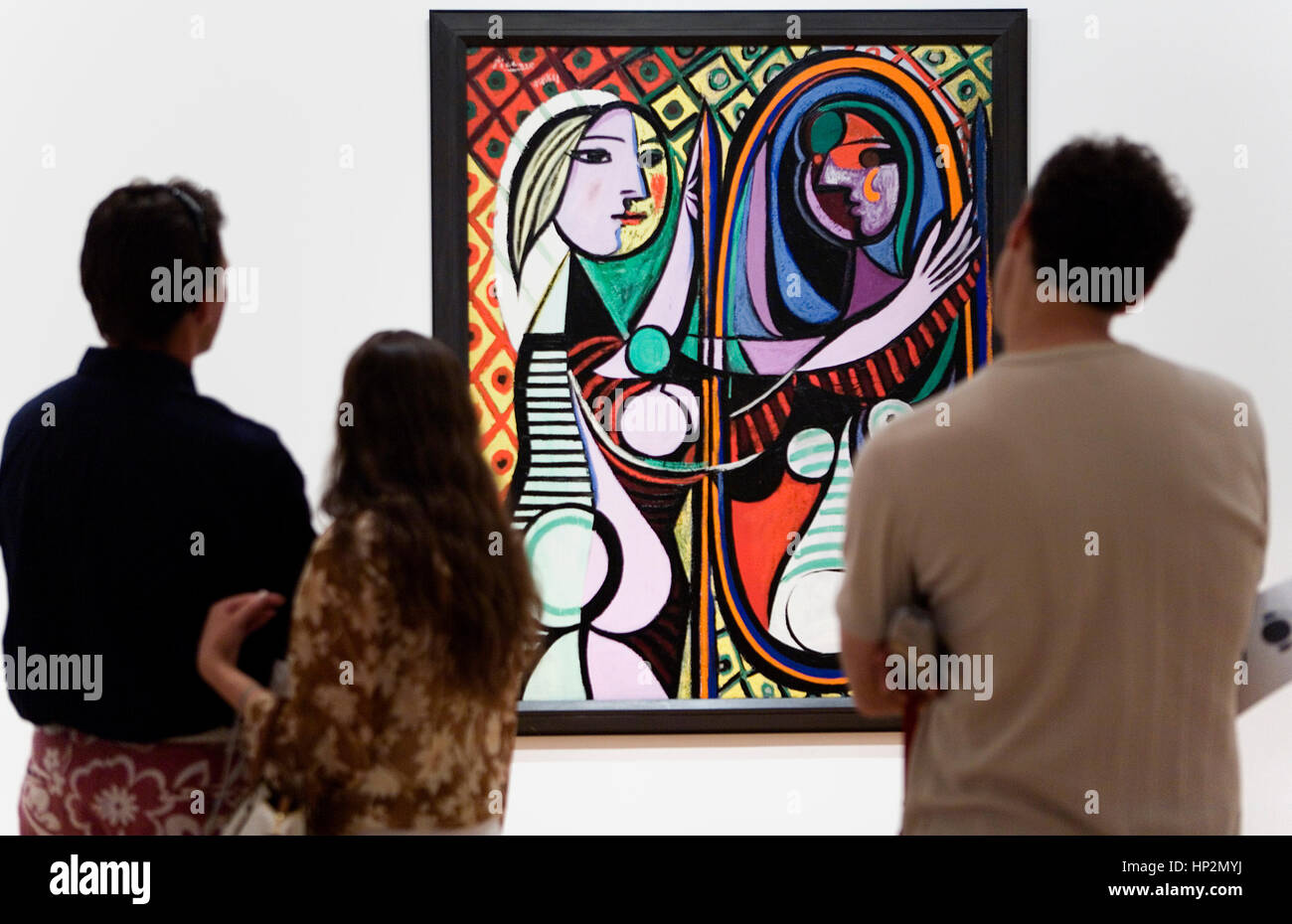 MoMA (Musée d'Art Moderne). Pablo Ruiz Picasso;fille avant mirrow,New York City, USA Banque D'Images