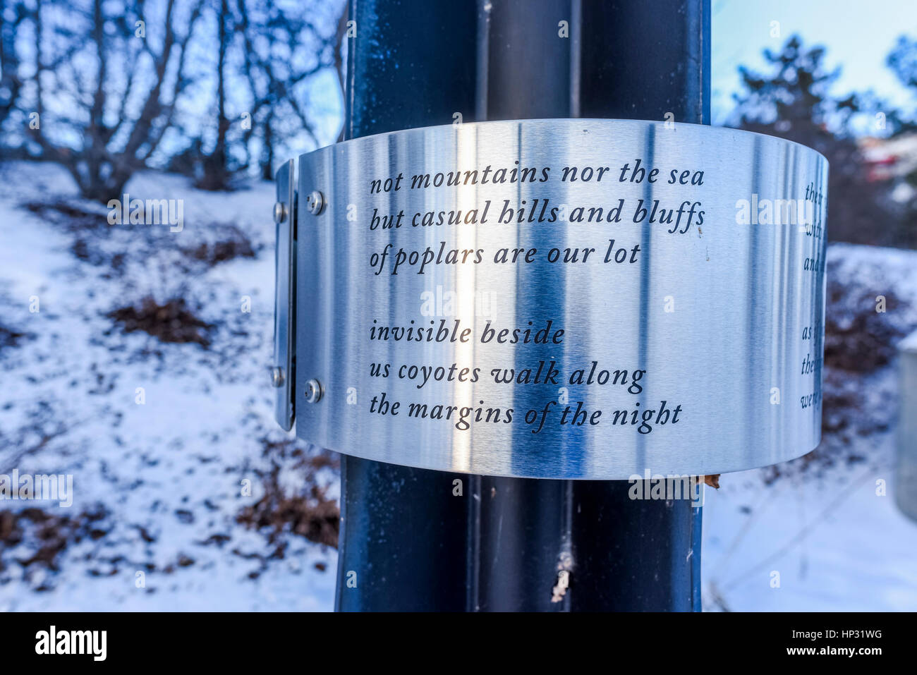 Lampadaire poème, Louise McKinney Riverfront Park, Edmonton, Alberta, Canada Banque D'Images