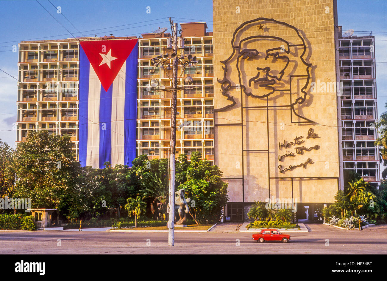Bâtiment du ministère de l'intérieur avec la fresque Ernesto Che Guevara, place de la Révolution, « Plaza de la Revolucion », la Habana, Cuba Banque D'Images