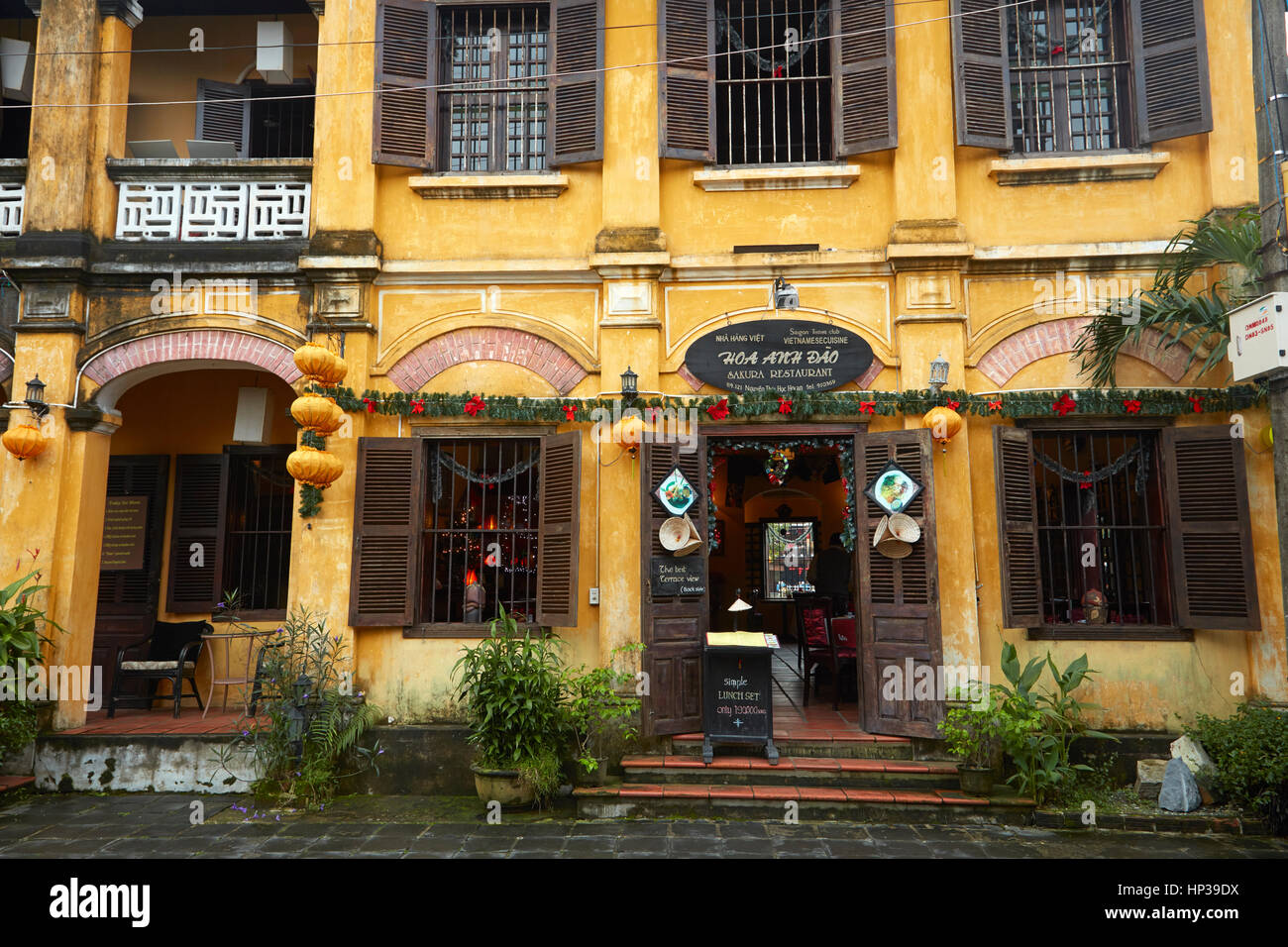 Restaurant Sakura, Hoi An (Site du patrimoine mondial de l'UNESCO), Vietnam  Photo Stock - Alamy
