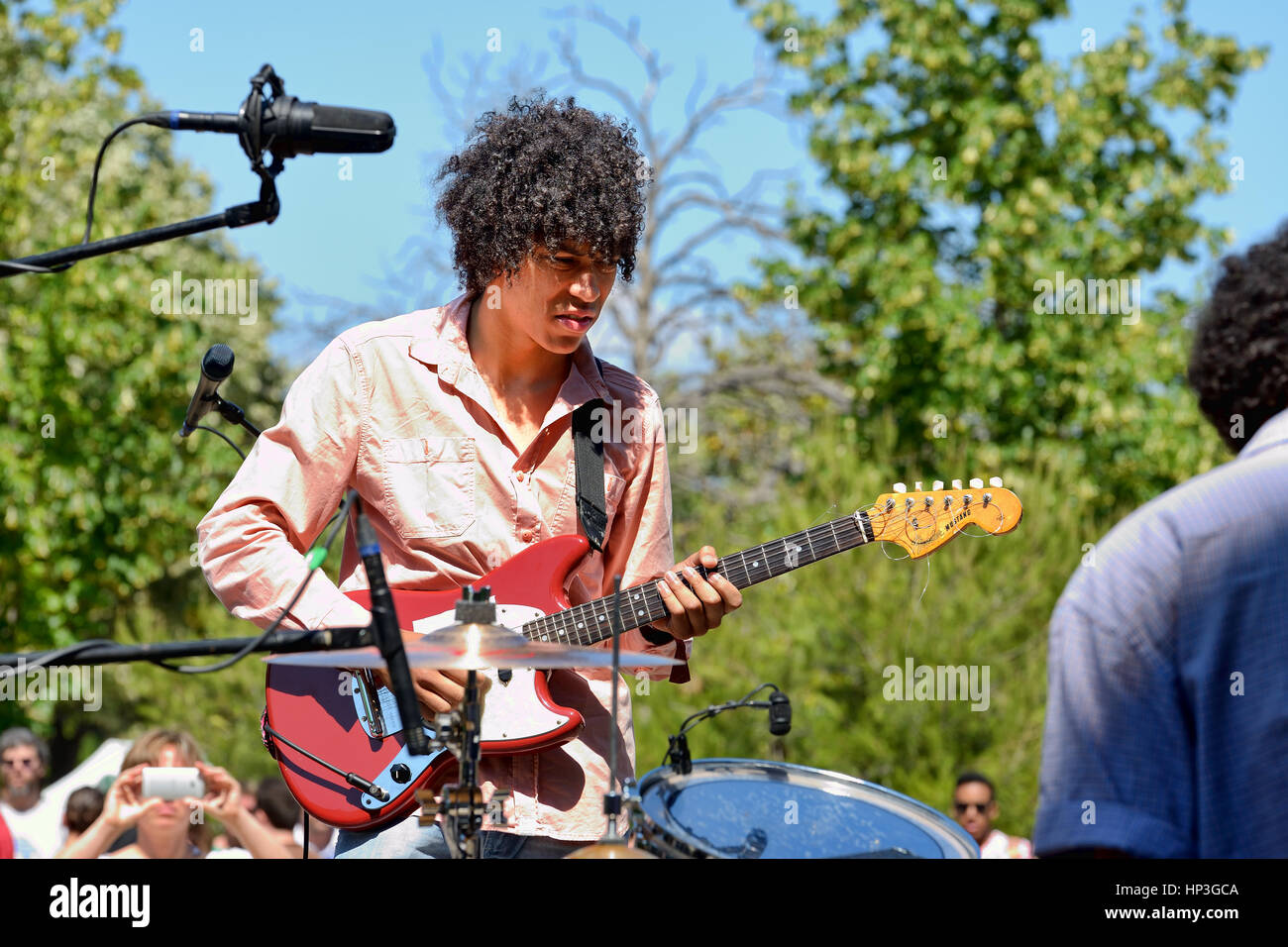 BARCELONA - 30 MAI : Boogarins (groupe de rock brésilien) en concert au Primavera Sound Festival 2014 Heineken (PS14) le 30 mai 2014 à Barcelone, Espagne. Banque D'Images