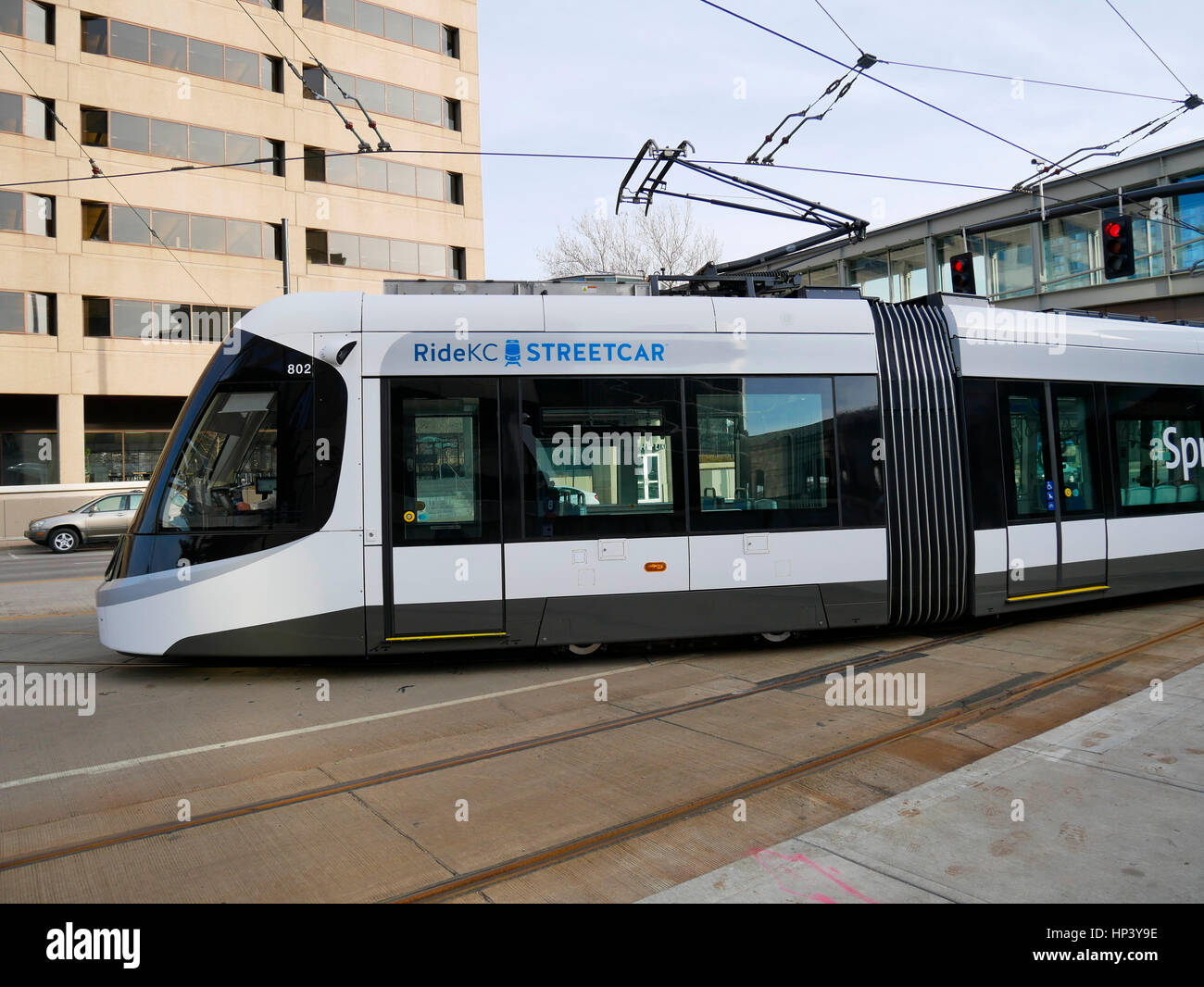 Kansas City Streetcar, fonctionne sur la rue principale entre la gare Union de la marché. Banque D'Images