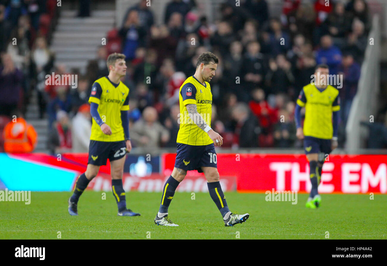 Oxford United's Chris Maguire montre découragement après son côté concéder au cours de l'Emirates en FA Cup, 5ème tour du Riverside Stadium, Middlesbrough. Banque D'Images